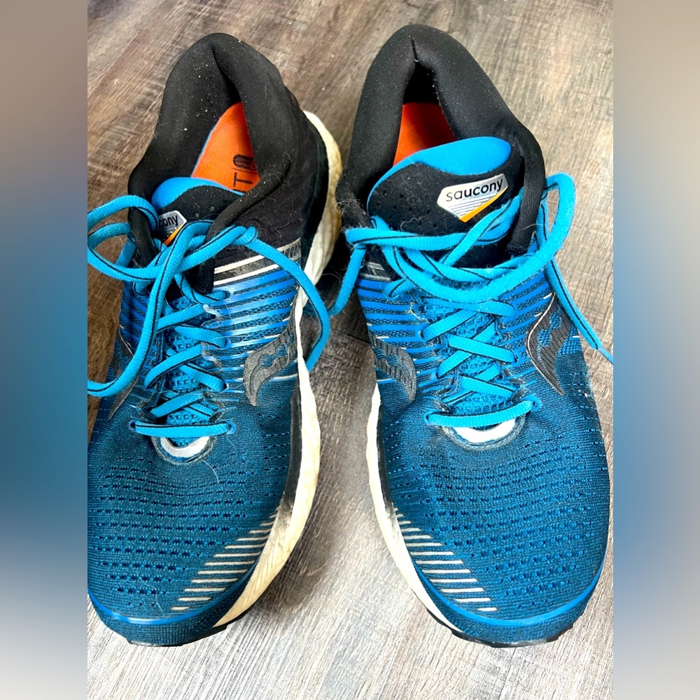 Saucony Triumph 17